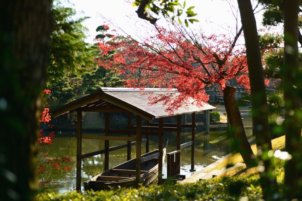 日本庭園　小舟